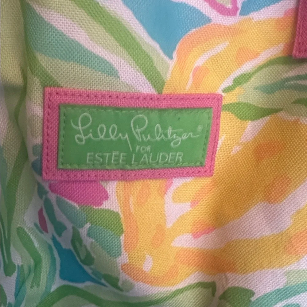 Lilly Pulitzer Blue and Yellow Floral Tote and used notebook - Picture 10 of 10
